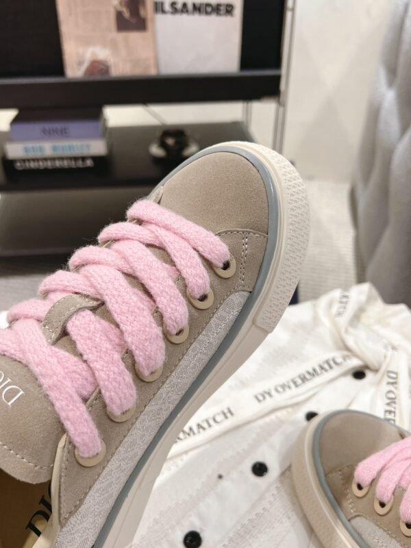 Dior women - Image 5