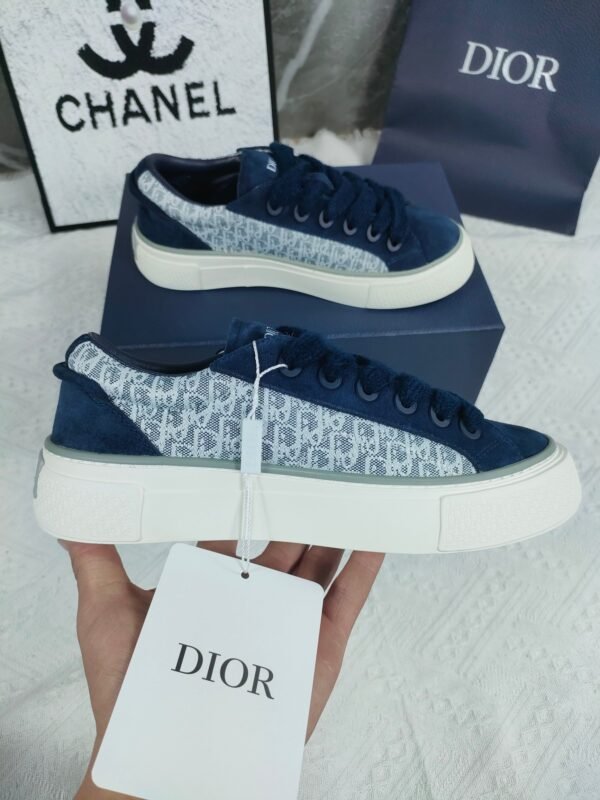 Dior women - Image 5