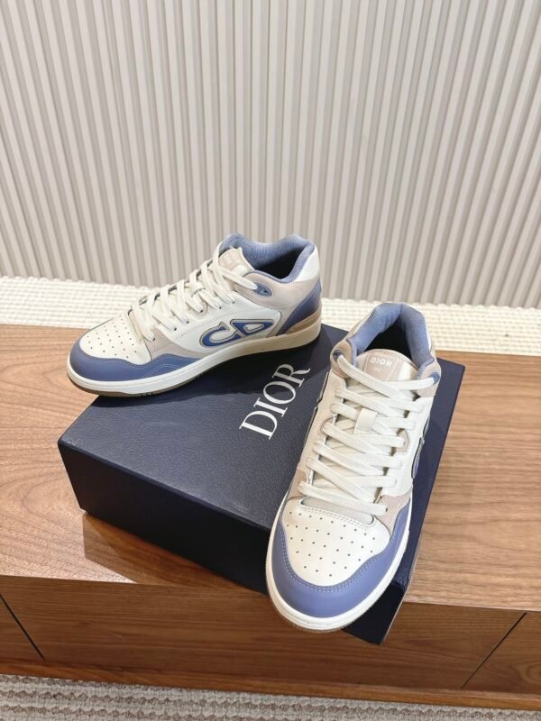Dior women - Image 5