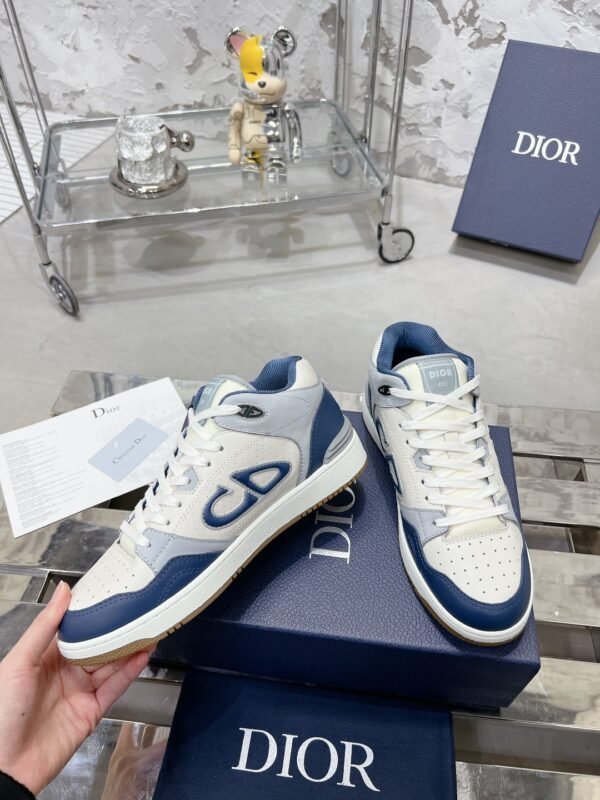 Dior women - Image 5