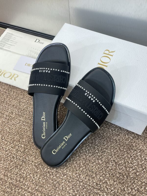 Dior women - Image 5