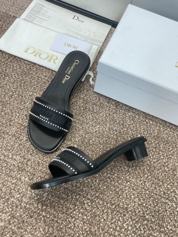 Dior women - Image 5