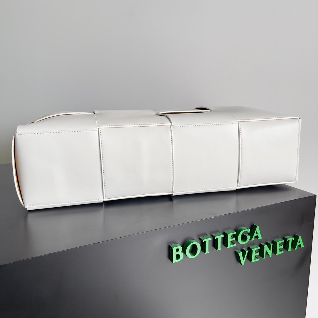 BOTTEGA VENETA - Image 5