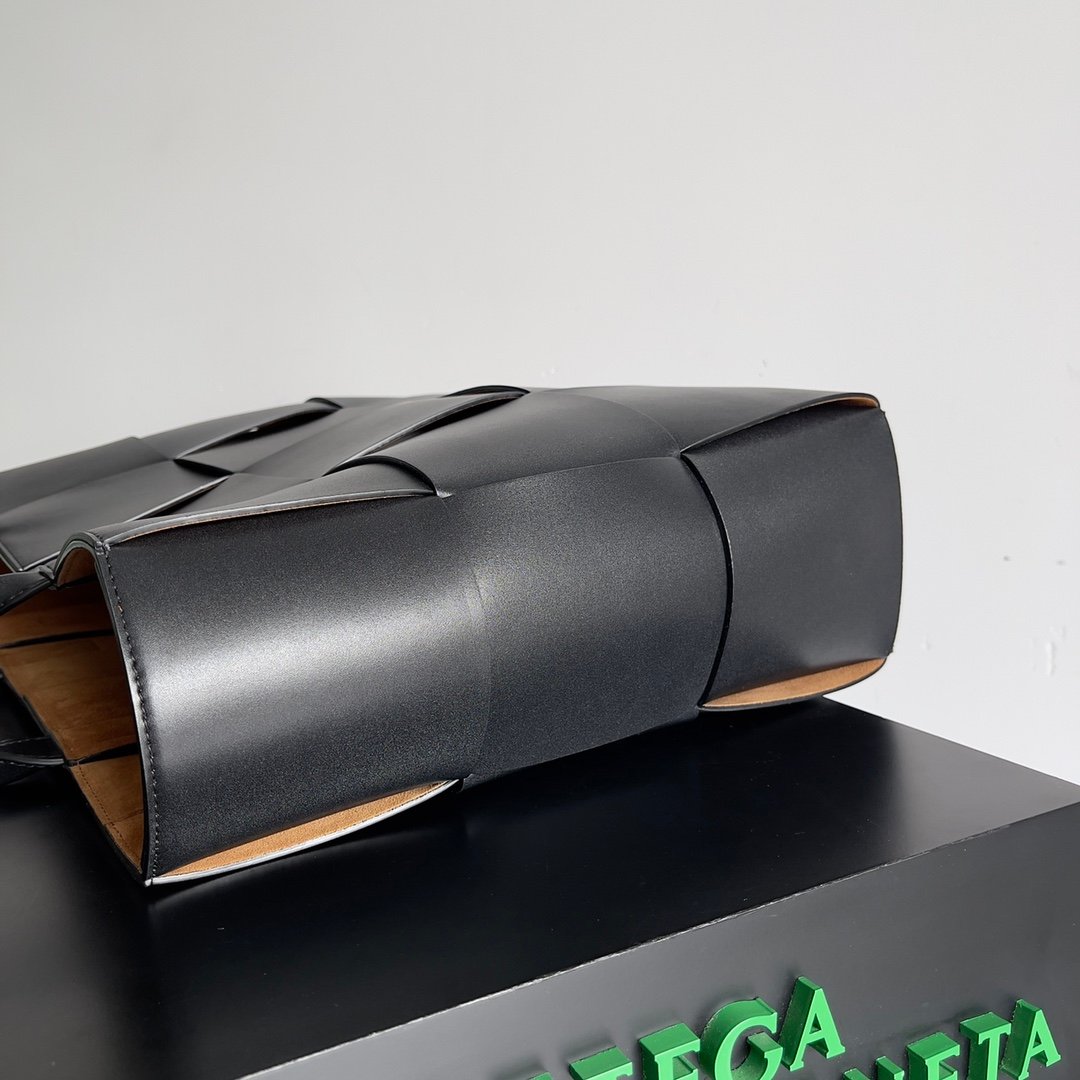 BOTTEGA VENETA - Image 5