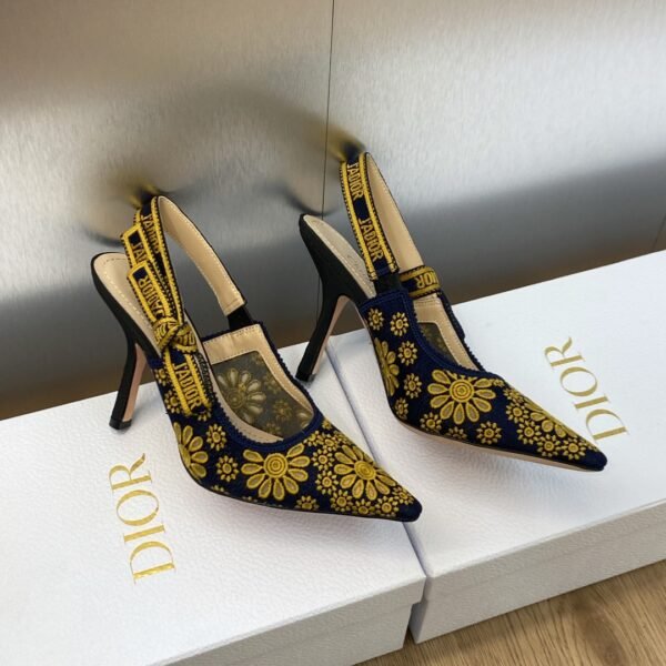 Dior women - Image 5