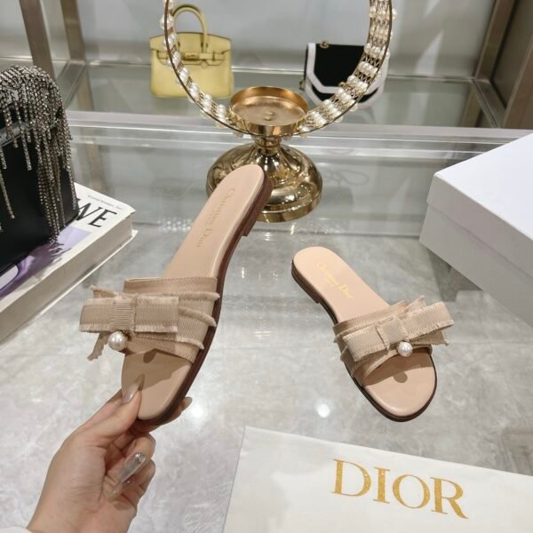 Dior women - Image 5