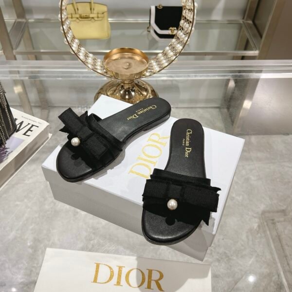 Dior women - Image 5