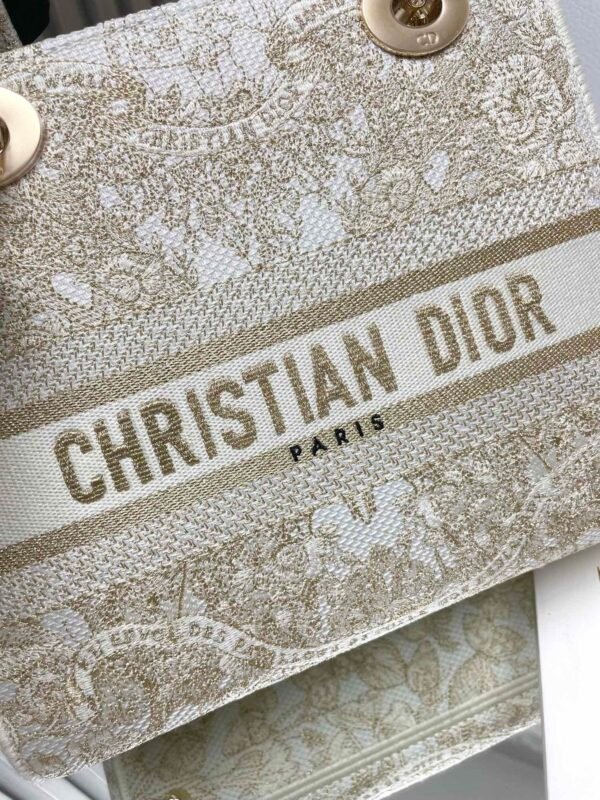 DIOR - Image 5