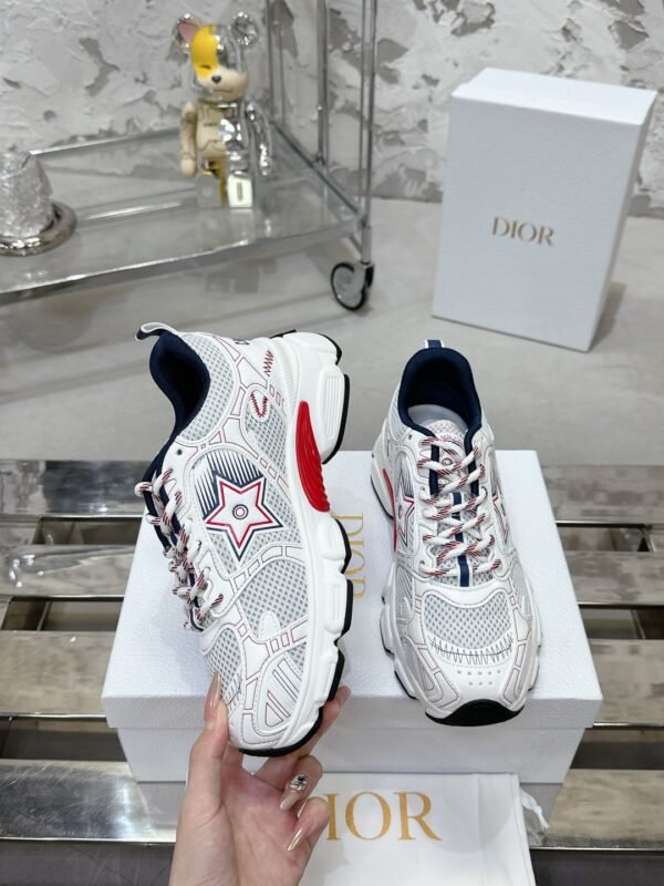 Dior women - Image 5