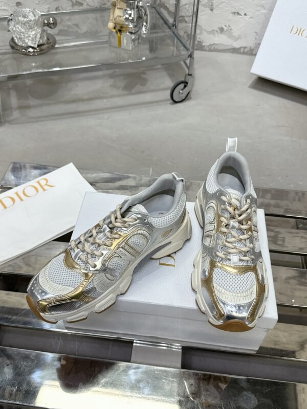 Dior women - Image 5