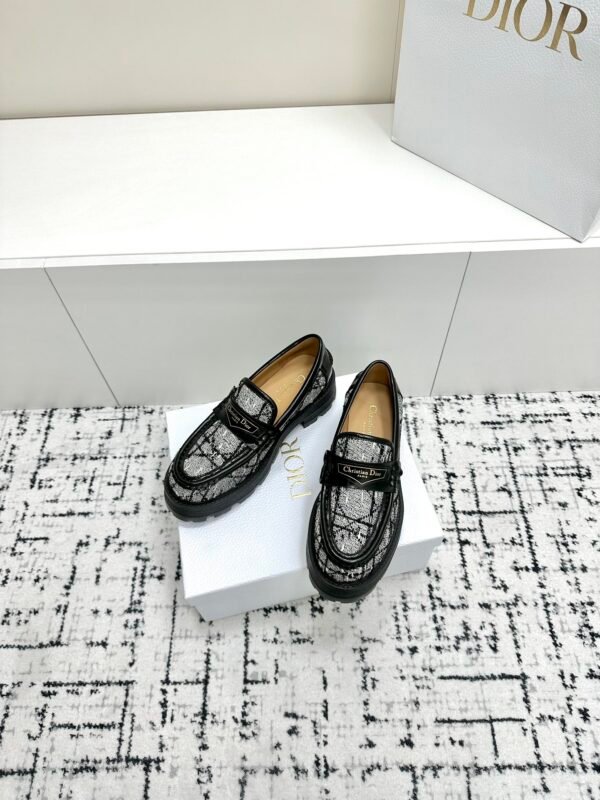 Dior women - Image 5