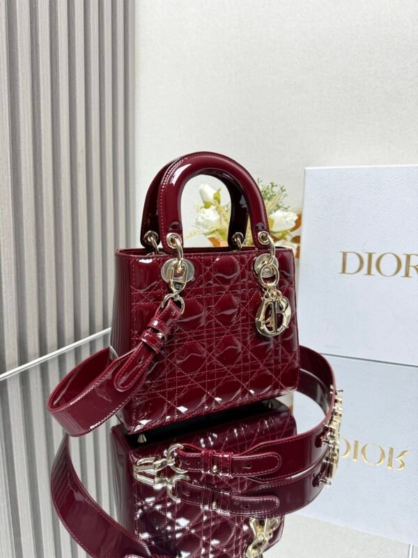 DIOR - Image 5