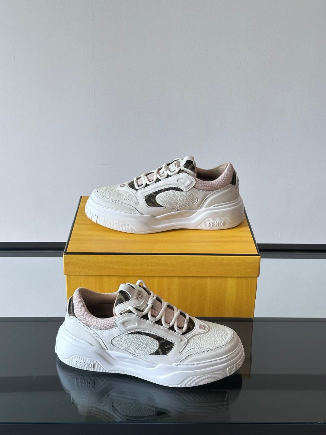 FENDI Man - Image 5
