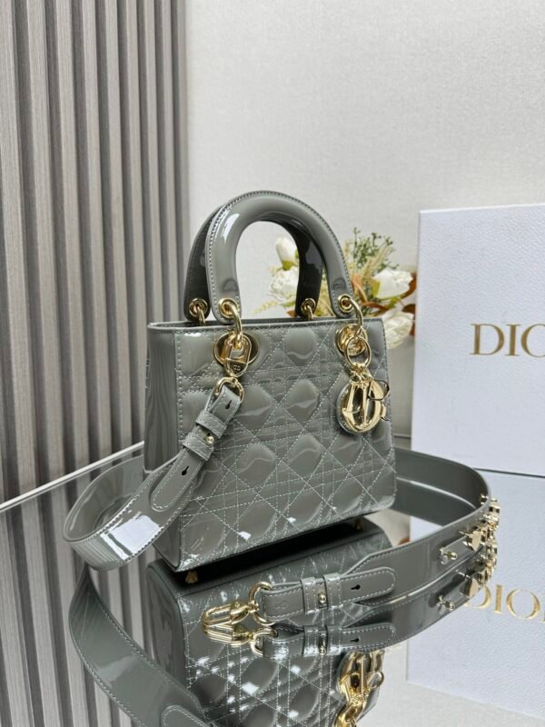 DIOR - Image 5