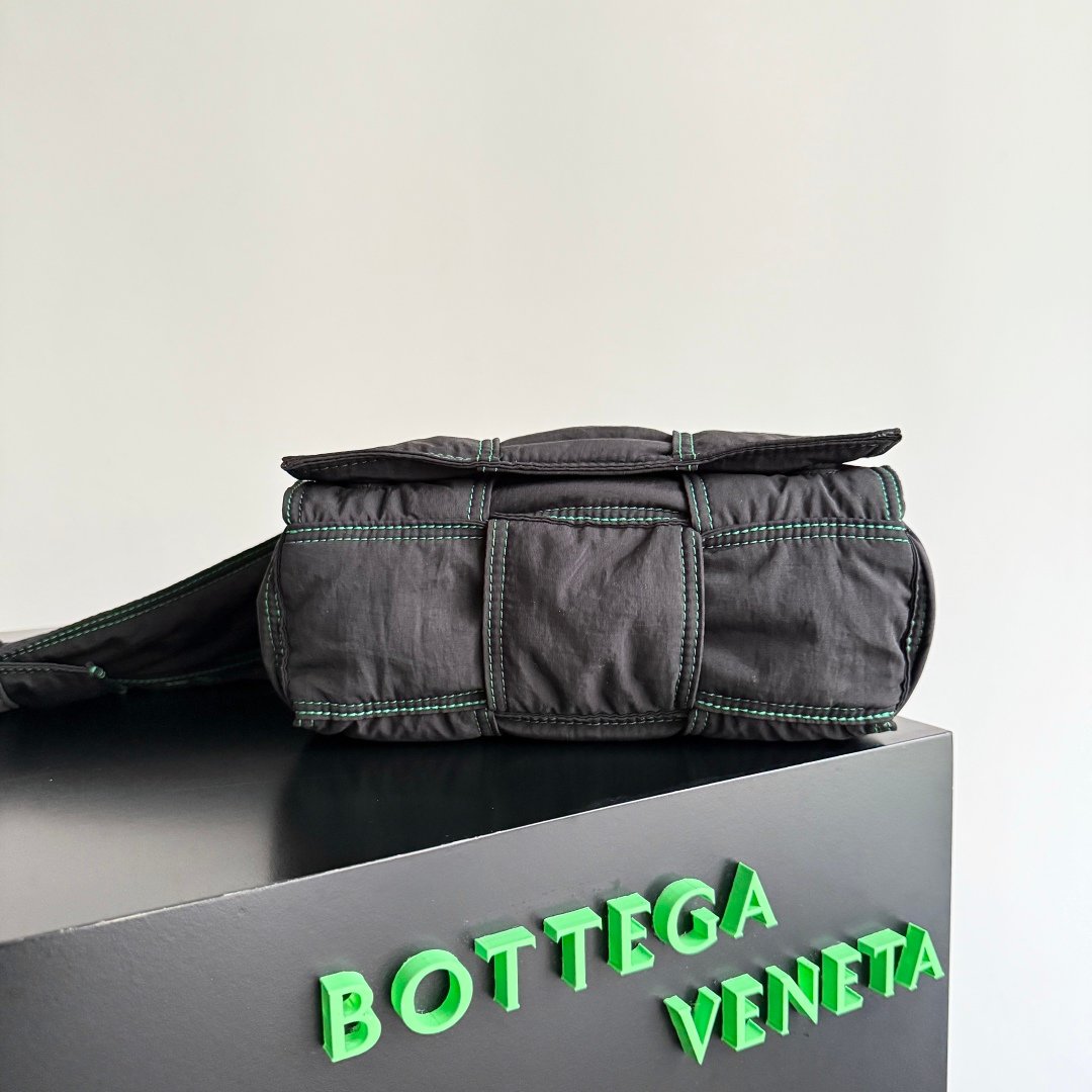 BOTTEGA VENETA - Image 5