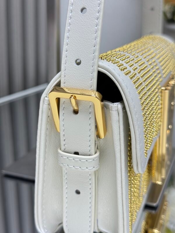 DIOR - Image 5
