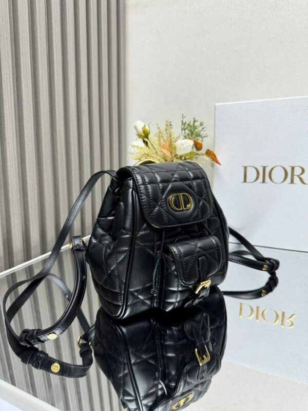 DIOR - Image 5