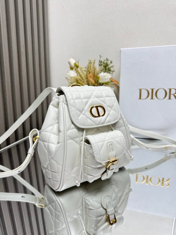 DIOR - Image 5