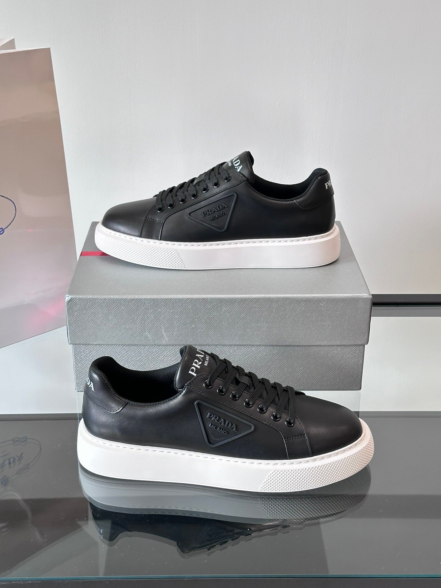 Prada Man - Image 5