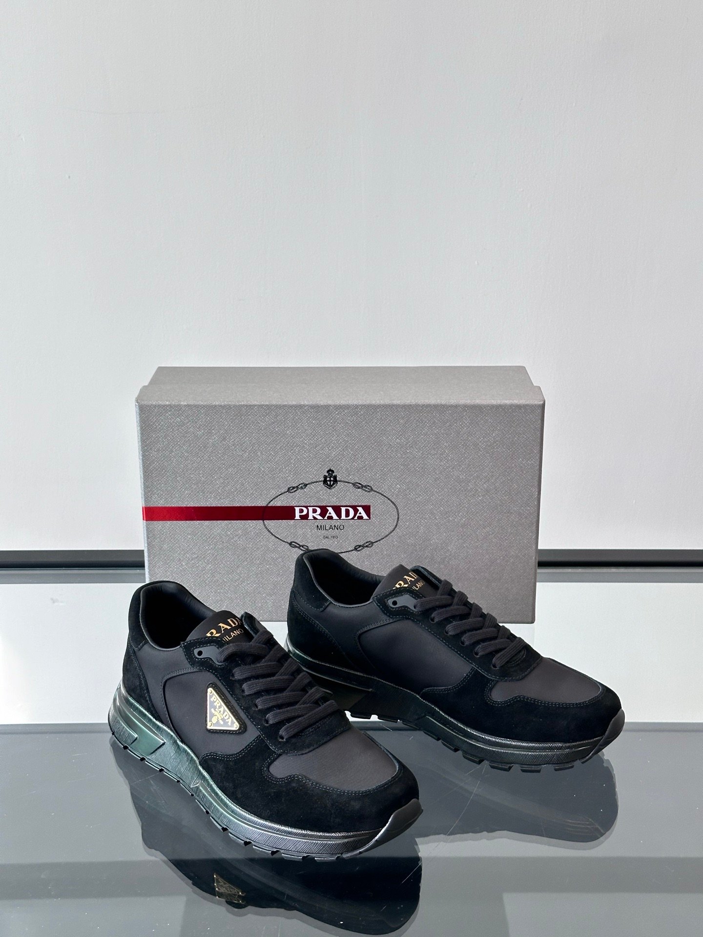 Prada Man - Image 5