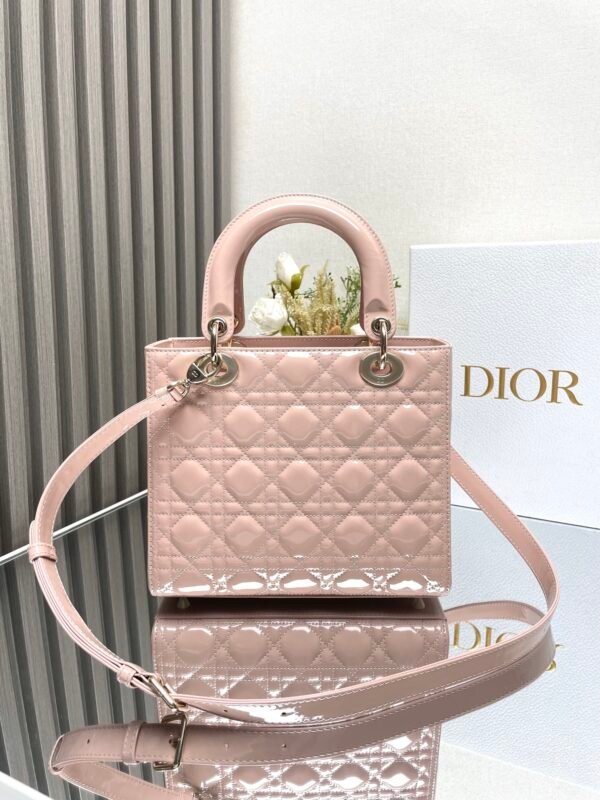 DIOR - Image 5