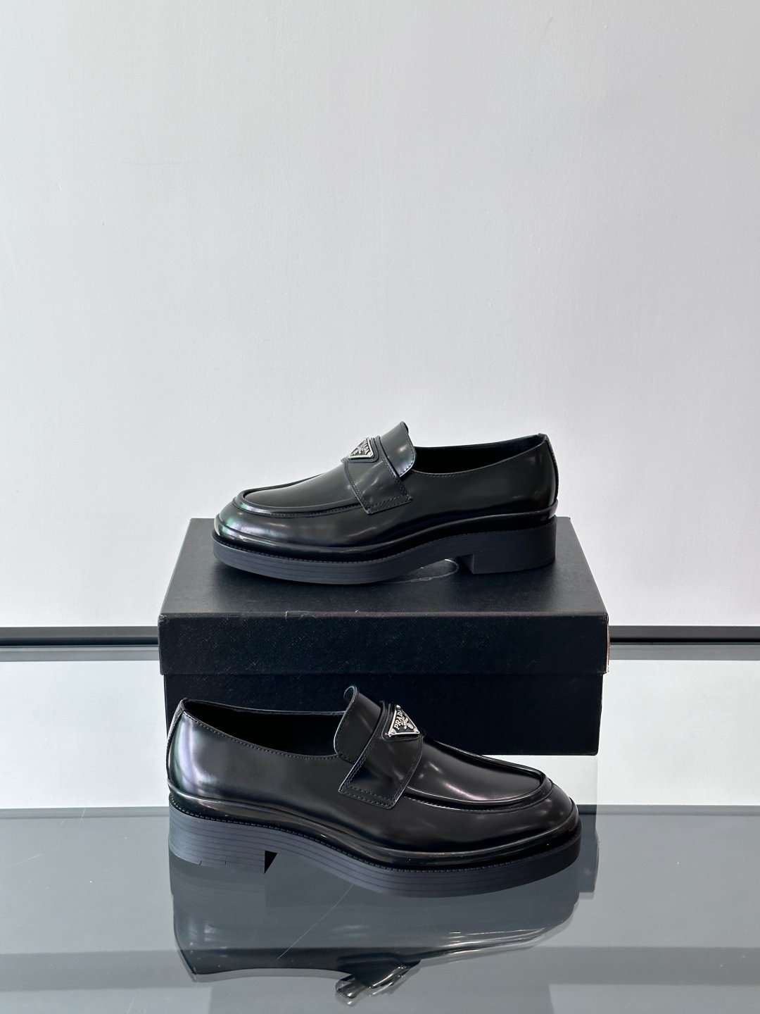 Prada Man - Image 5