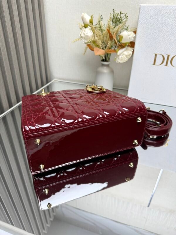 DIOR - Image 5