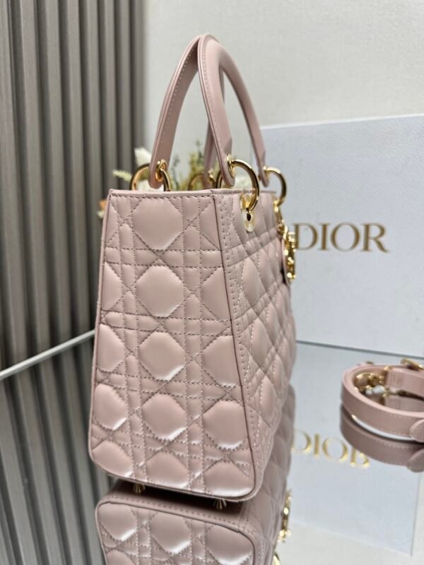 DIOR - Image 5