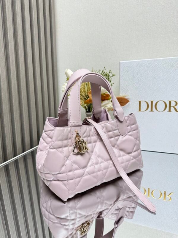 DIOR - Image 5