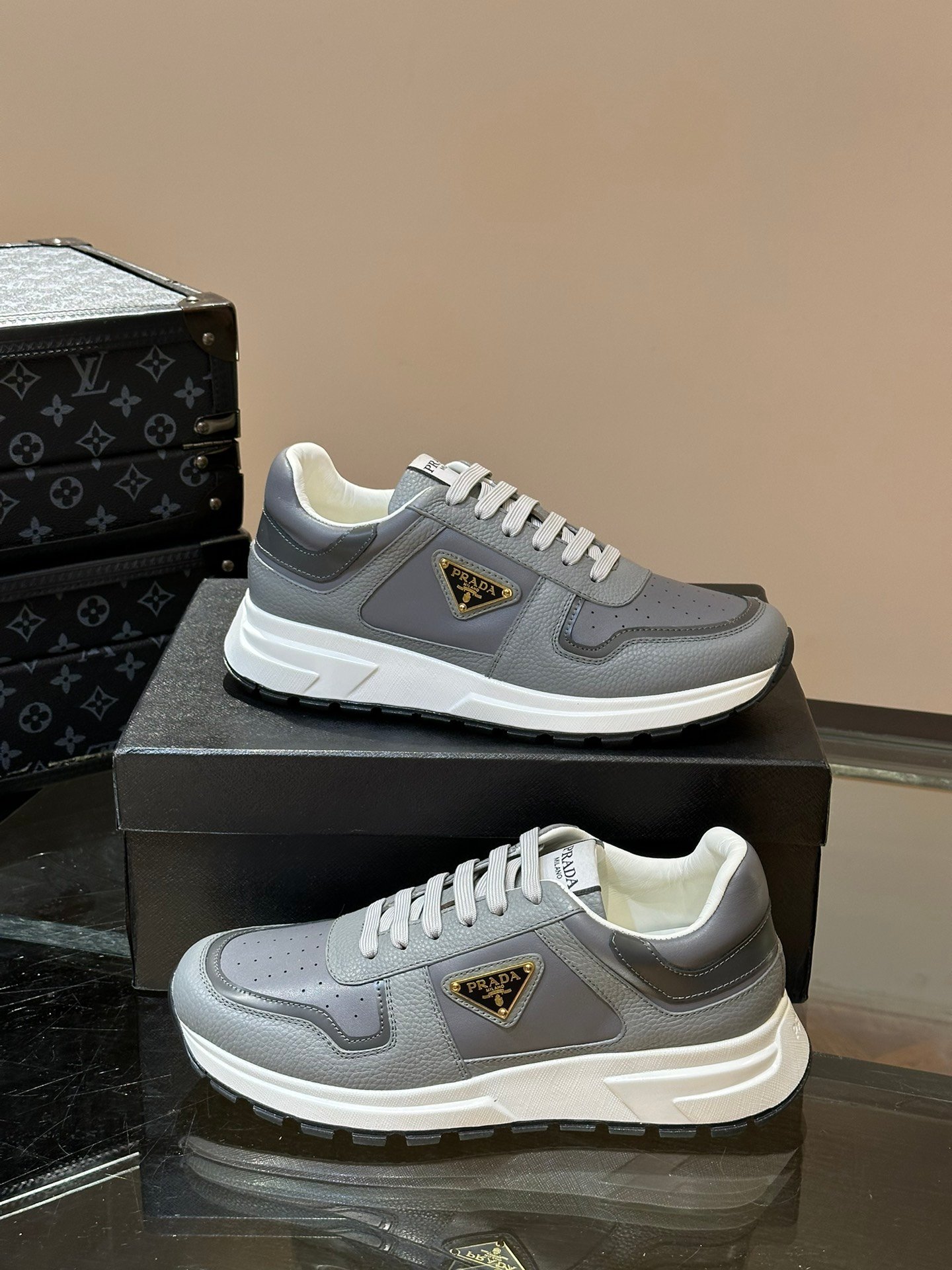 Prada Man - Image 5