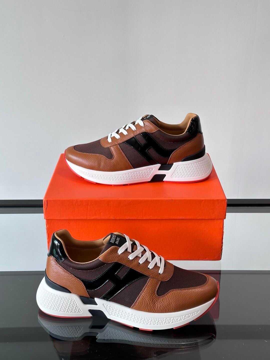 HERMES Man - Image 5