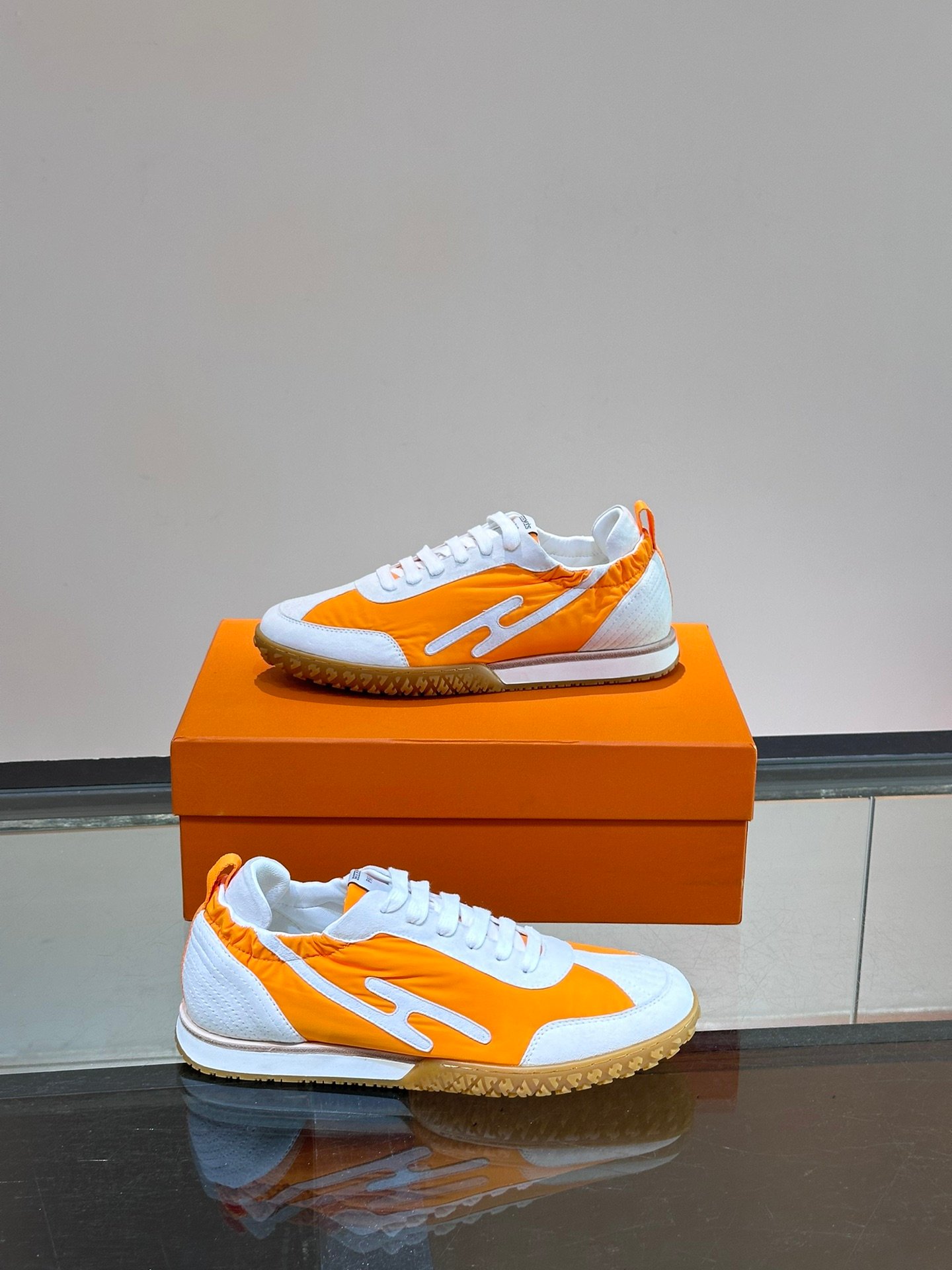 HERMES Man - Image 5