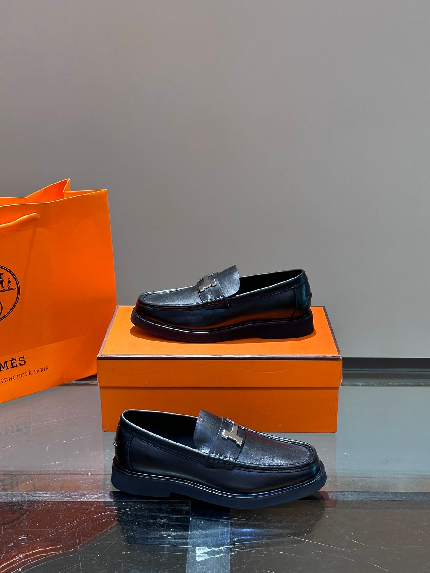 HERMES Man - Image 5