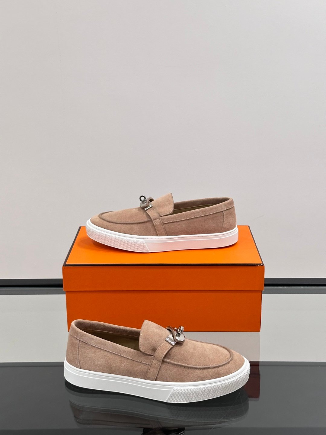 HERMES Man - Image 5