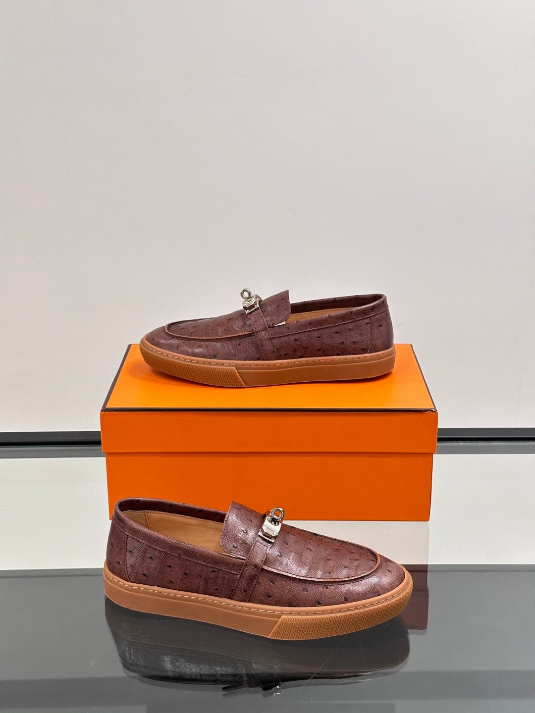 HERMES Man - Image 5