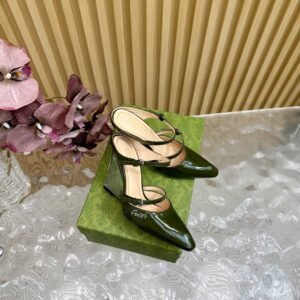 CUCCI  WOMEN