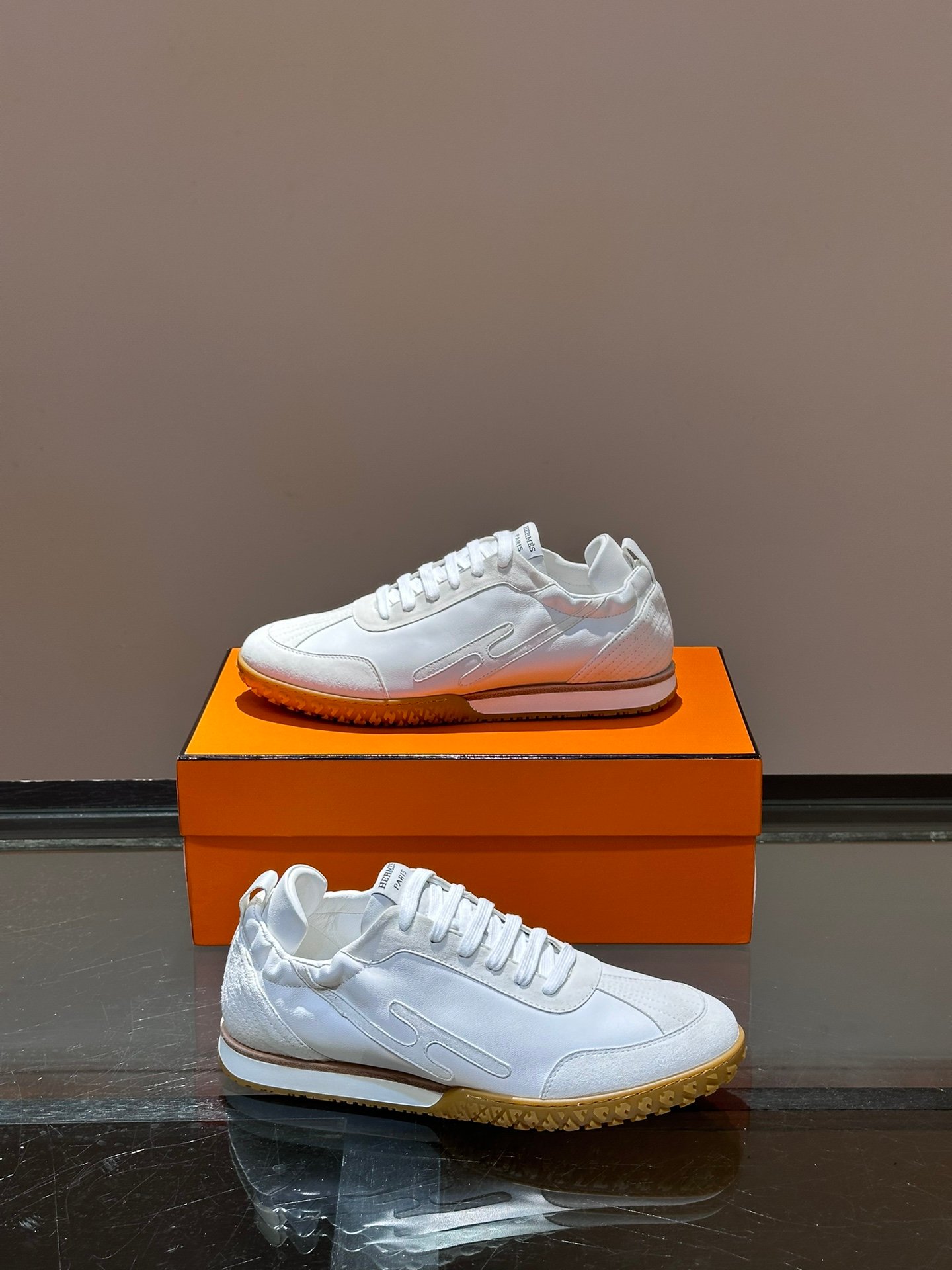 HERMES Man - Image 5