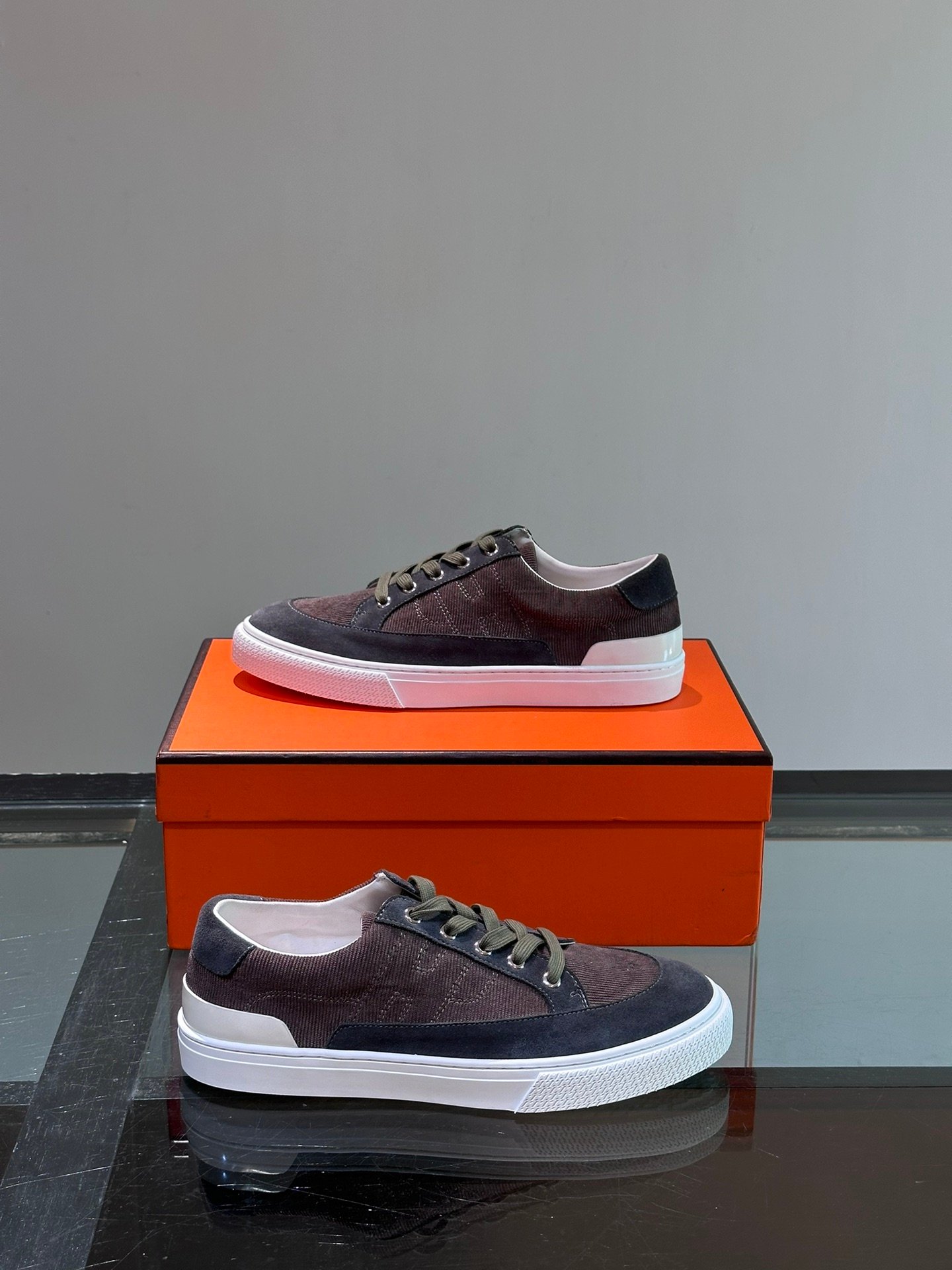 HERMES Man - Image 5