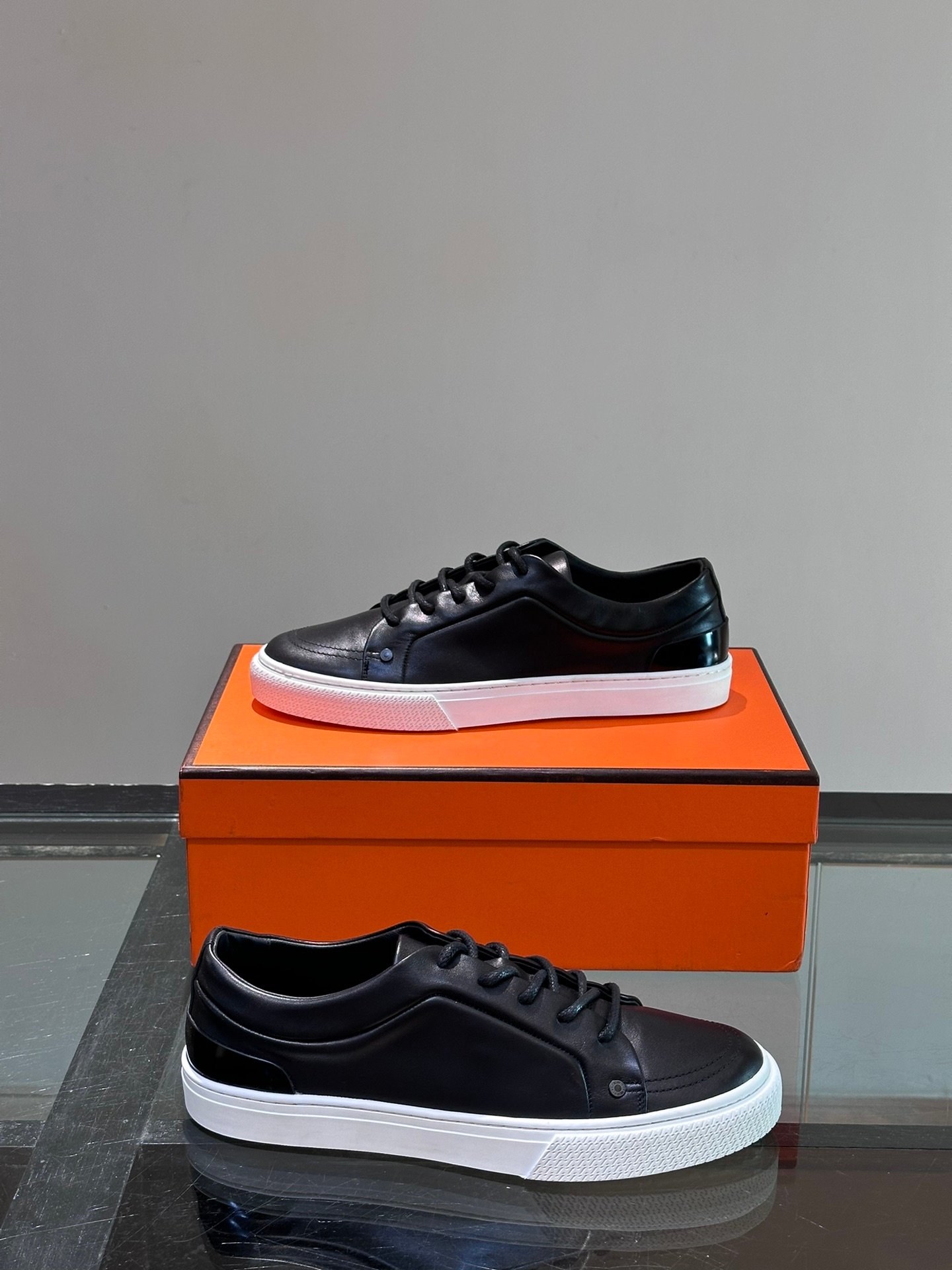 HERMES Man - Image 5