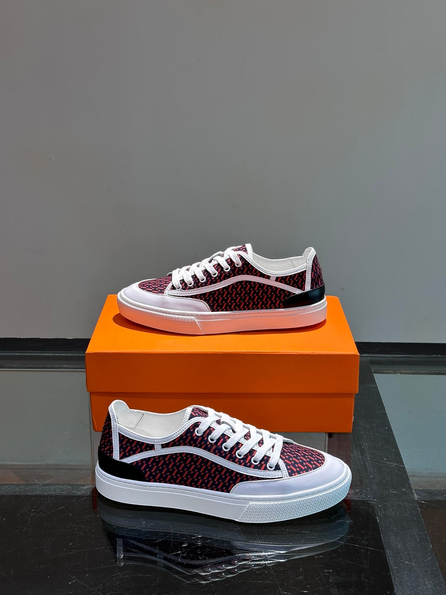 HERMES Man - Image 5