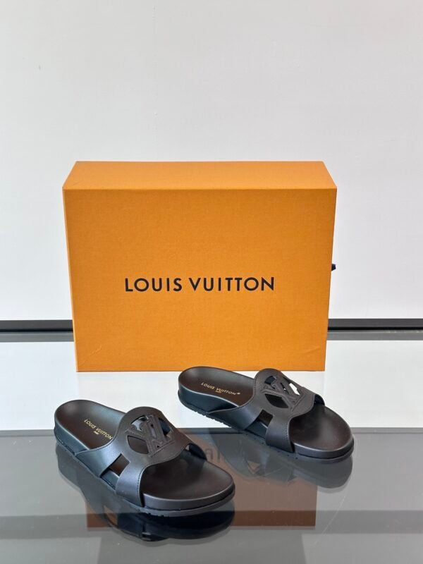 LV MAN - Image 7
