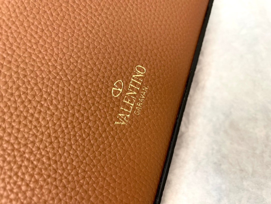 Valentino Bag - Image 4