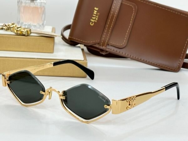 CELNE - Image 6