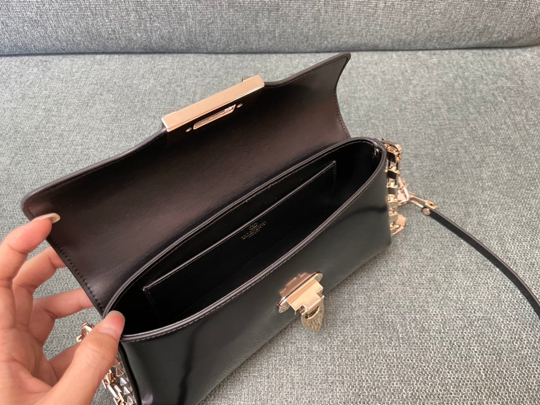 Valentino Bag - Image 6