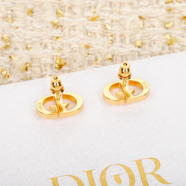 Dior - Image 6