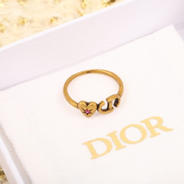 Dior - Image 6
