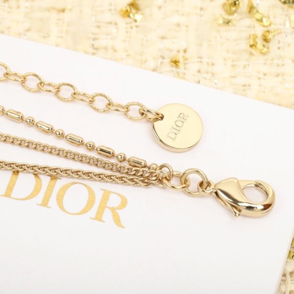 Dior - Image 6