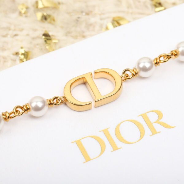 Dior - Image 6