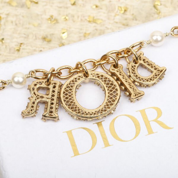 Dior - Image 6