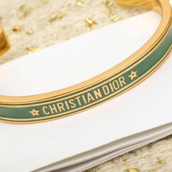Dior - Image 5
